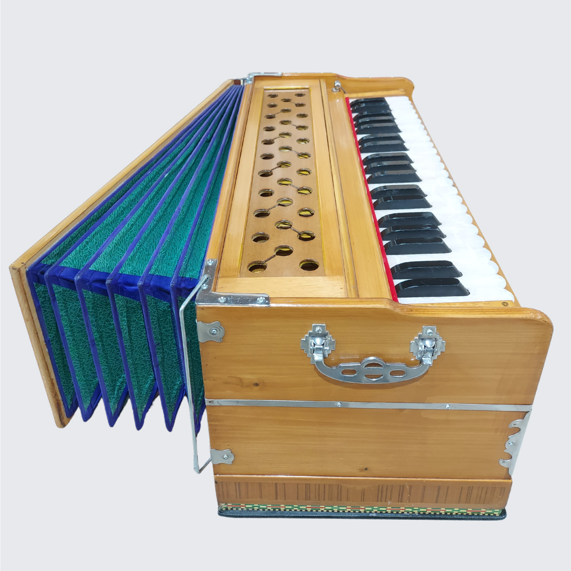Harmonium 9-Stopper Chudidaar Bellows Double Reed (Bass Male Reeds) – Grade 2