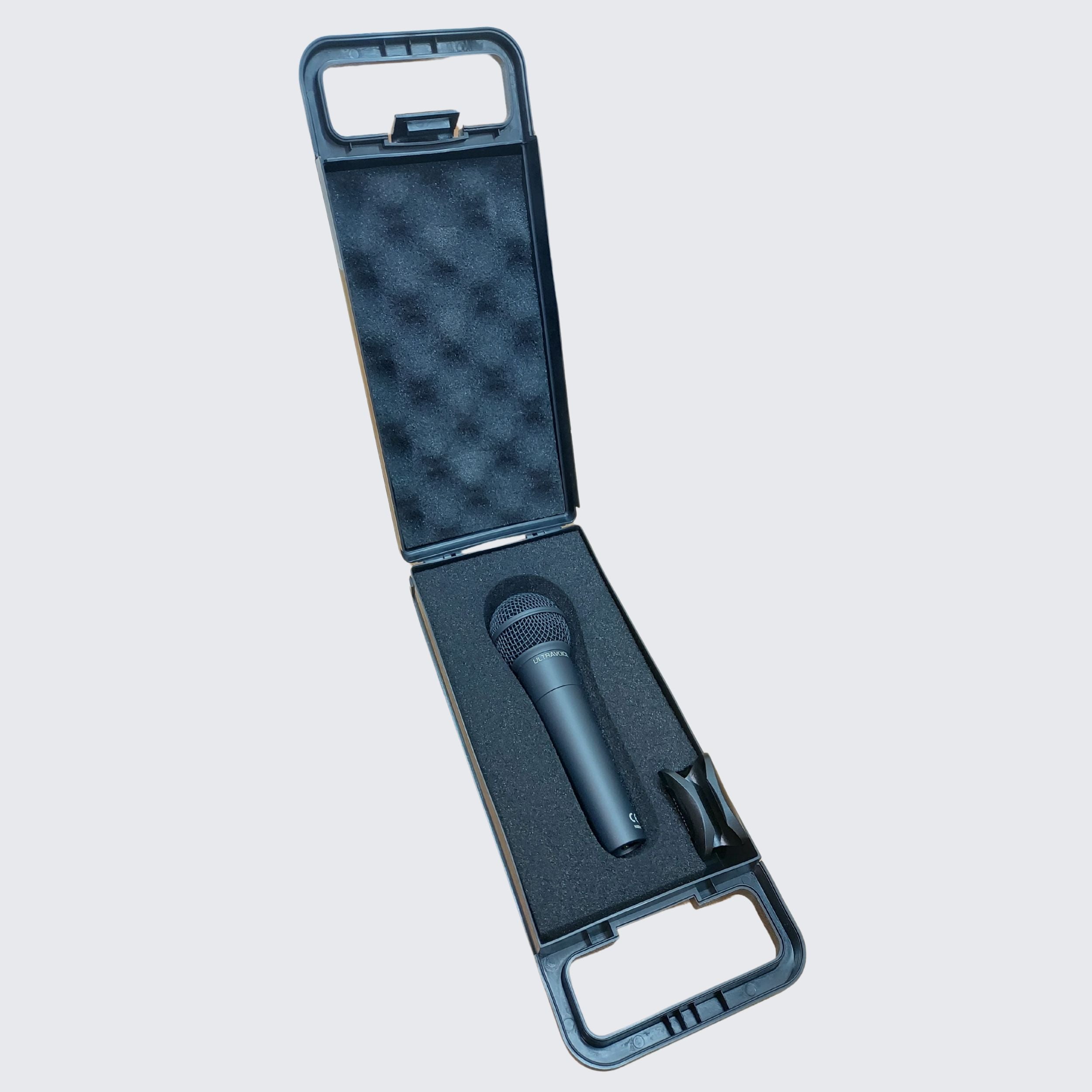 Behringer Ultravoice XM8500 Dynamic Cardioid Vocal Microphone