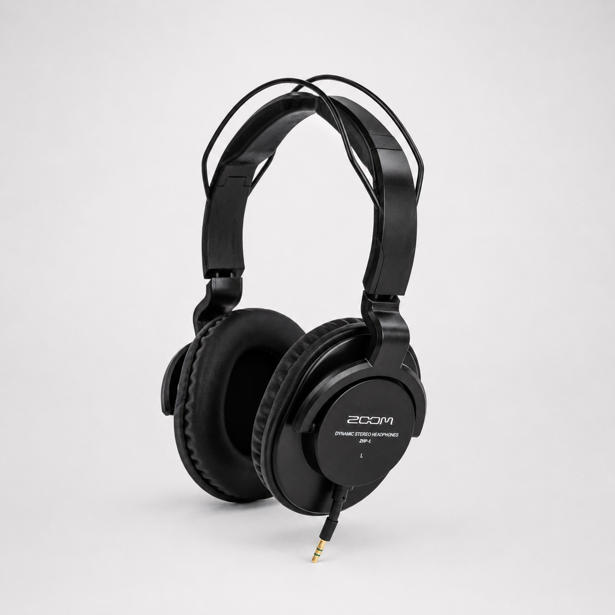 Zoom ZHP-1 Closed Back Headphones